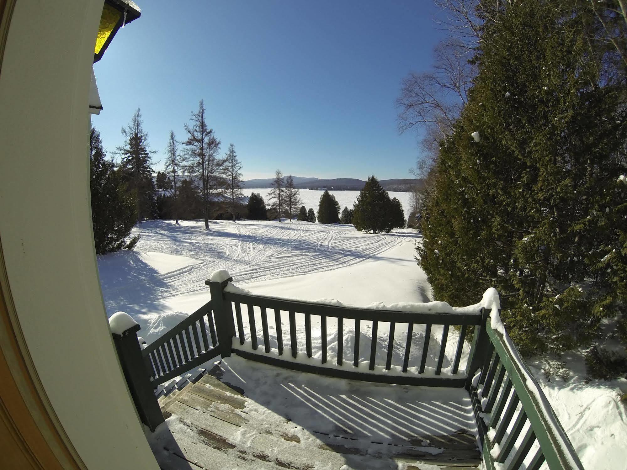 Motel Le Fleuron Saint-Donat-de-Montcalm Exteriör bild